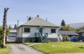 133 Spruce Avenue, Sparwood, BC V0B 2G0