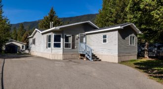 387 Red Cedar Crescent, Sparwood, BC V0B 2G0