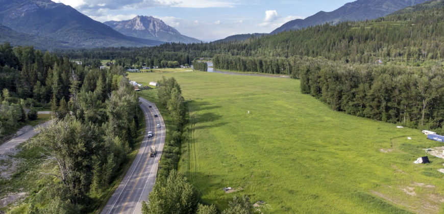 Lot 10 Highway 3, Fernie, British Columbia V0B 1M0