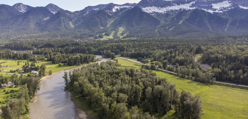 Lot 10 Highway 3, Fernie, British Columbia V0B 1M0