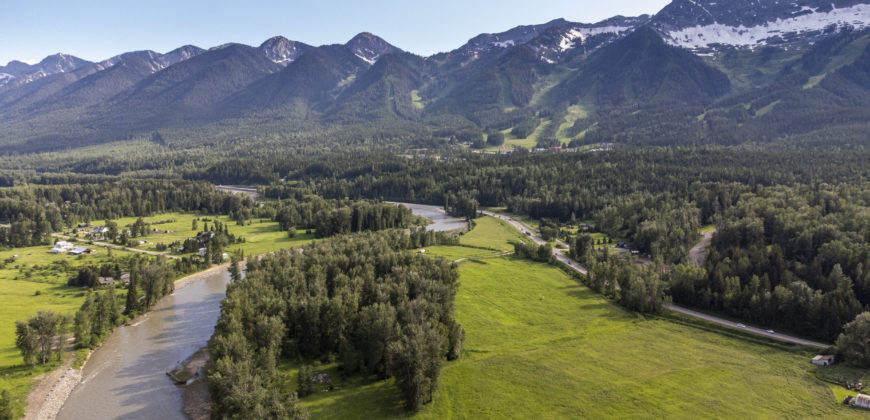 Lot 10 Highway 3, Fernie, British Columbia V0B 1M0